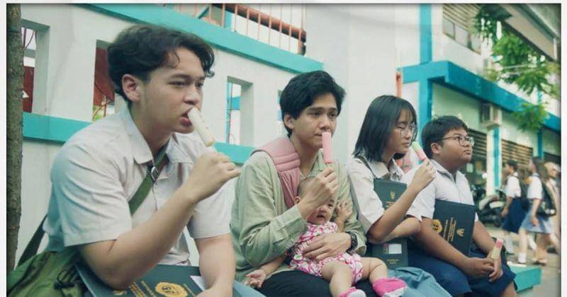 Dok. Mandela Pictures & Cerita Films/1 Kakak 7 Ponakan